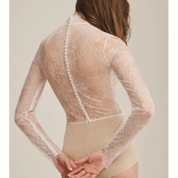 Watters Sheer Lace Top in Cream. Bridal - Picture 3 of 6